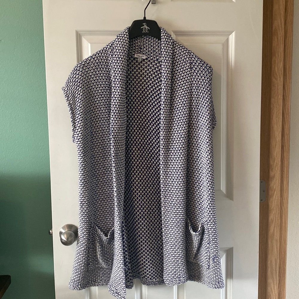 Splendid Black and White Open-Front Poncho